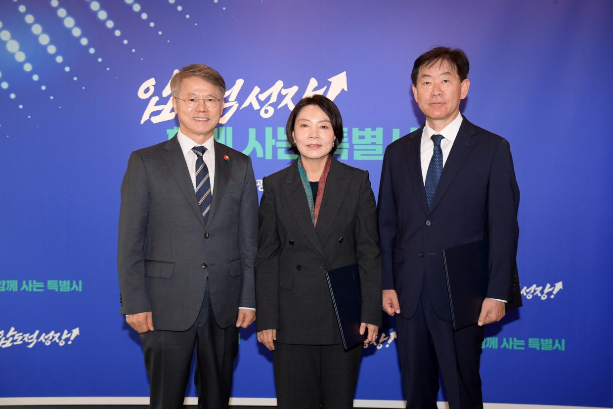 균형발전 시민주권 부시장 임용장 수여1.jpg