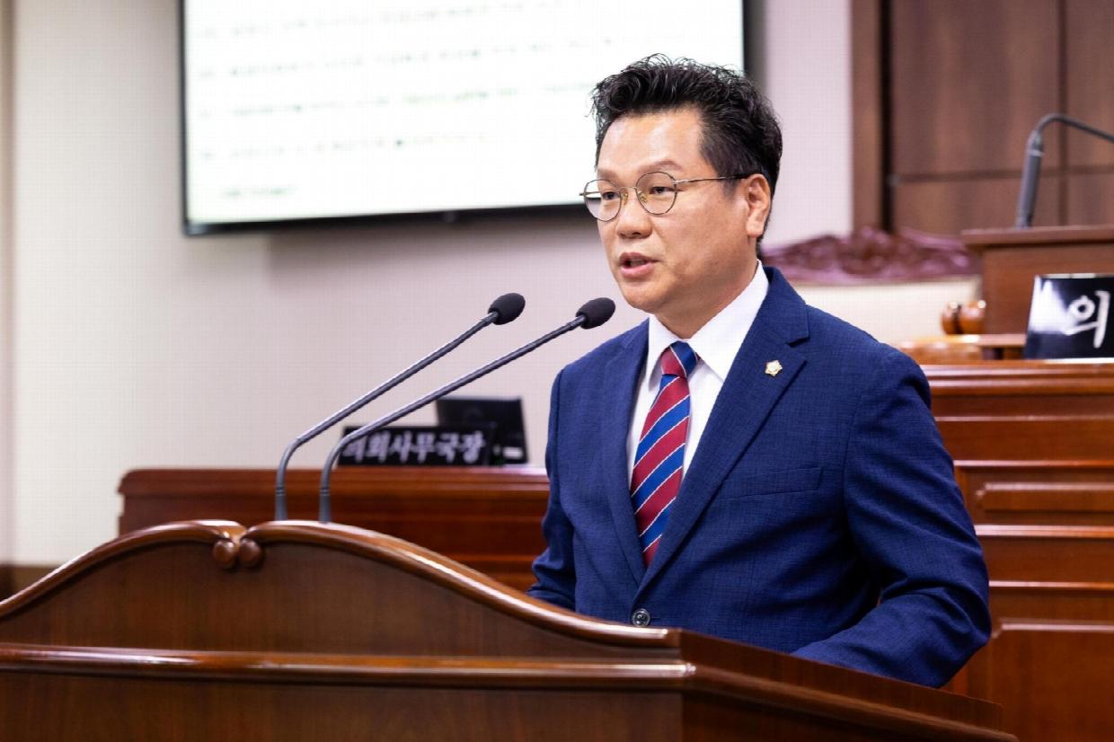 "해룡 주민은 왜 돌아가야 하나?"… 순천시의회 손두기 의원, 용산전망대 접근성 개선