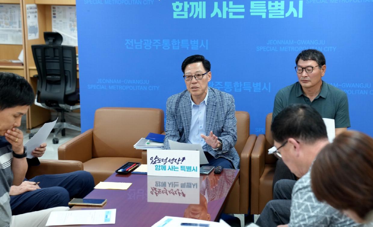 국립의대 신설 후보대학 추천 관련 부실·불공정 심사 보도 입장 관련 기자간담회3.jpg